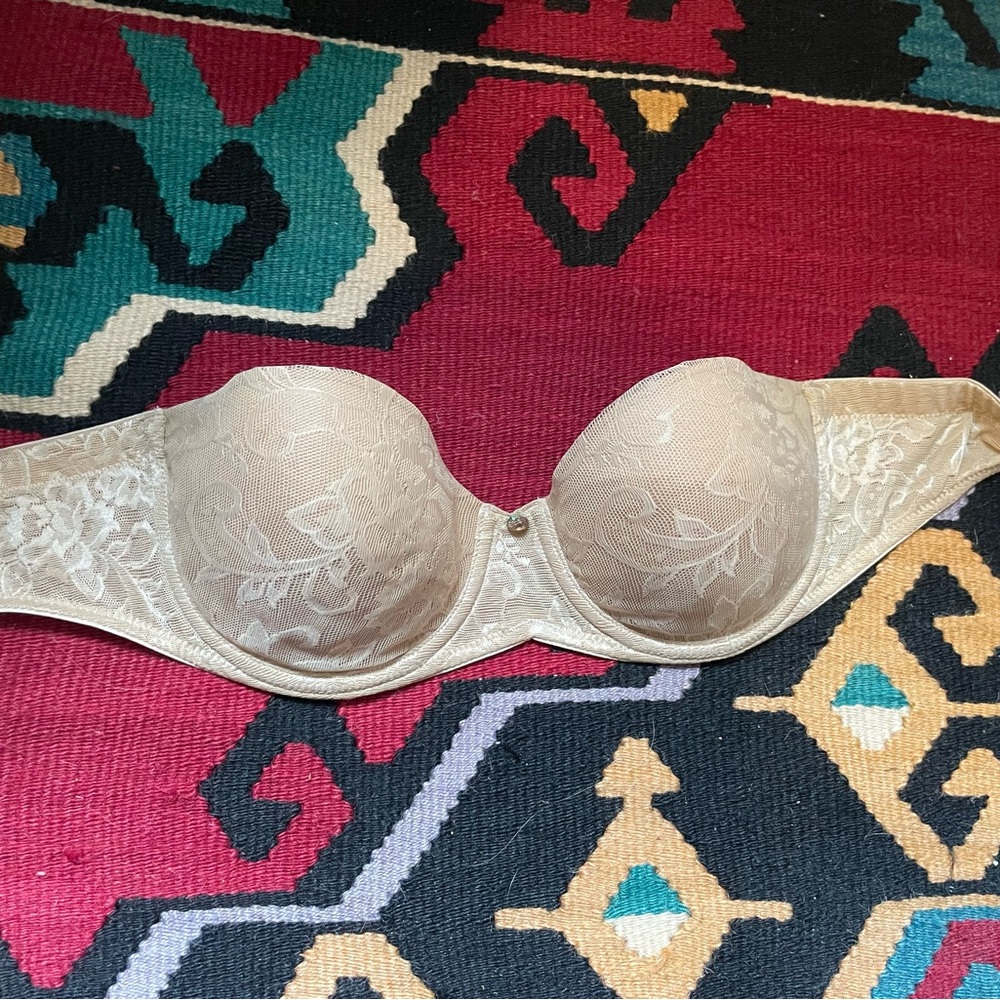 Natori strapless bra 34B